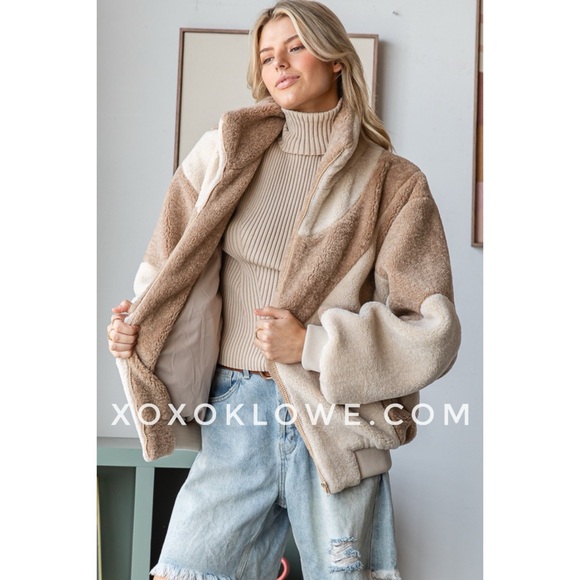 Oli & Hali Two Tone Zip Front Plush Cozy Sherpa Bomber in Mocha Cream Latte - Picture 3 of 9